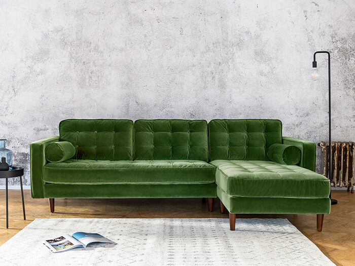 Haggerston Chaise in Moss Velvet